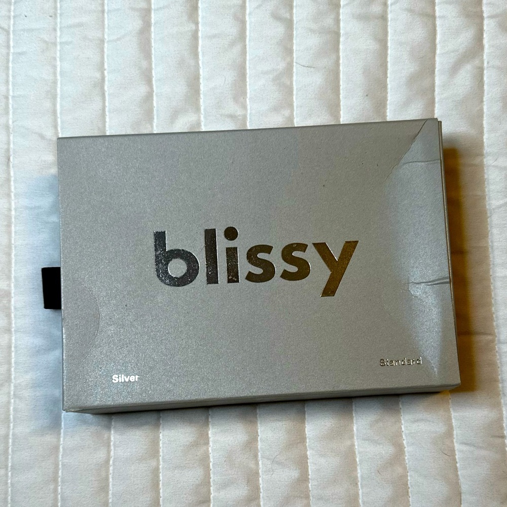 Blissy Silver Standard Pillowcase - Silver